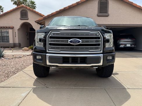 Used 2016 Ford F150 Limited w/ Trailer Tow Package image 4