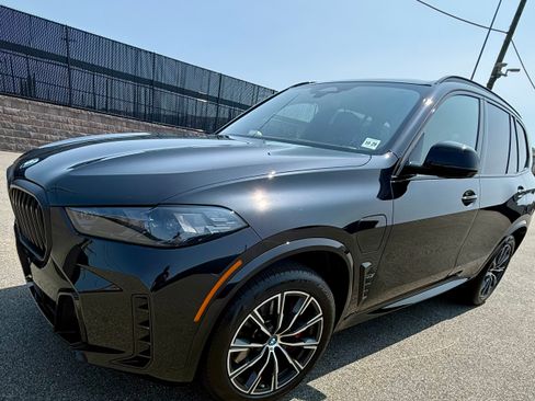 Used 2024 BMW X5 xDrive50e w/ Executive Package AWD/4WD image 1