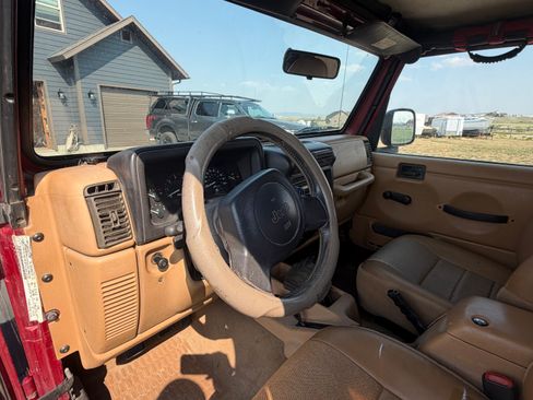 Used 1998 Jeep Wrangler Sport AWD/4WD image 12