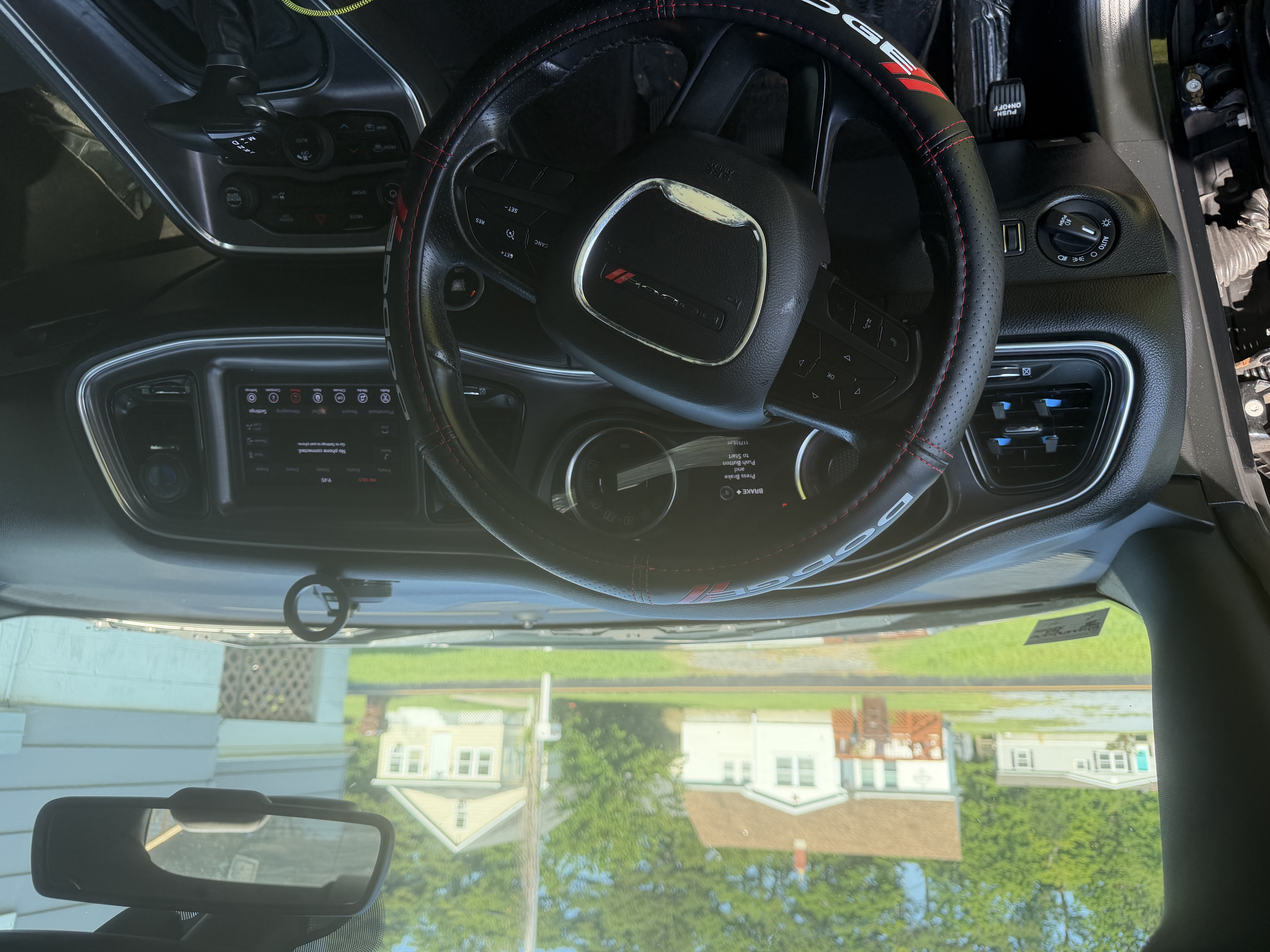 Used 2018 Dodge Challenger R/T RWD image 6