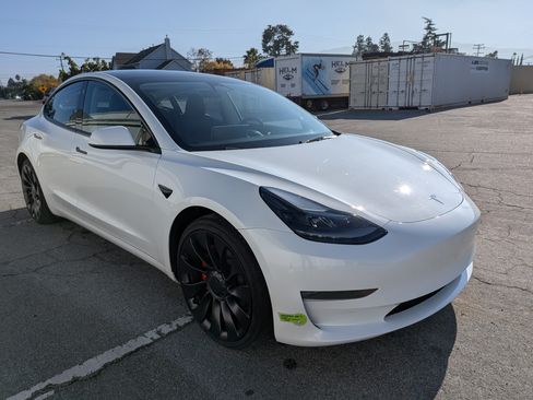 Used 2023 Tesla Model 3 Performance image 10