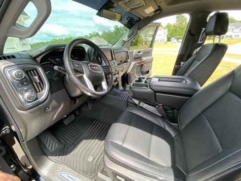 Used 2021 GMC Sierra 1500 SLE AWD/4WD image 9
