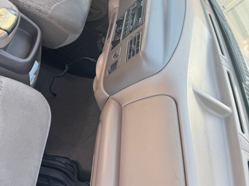 Used 1999 Ford F250 Long Bed image 16