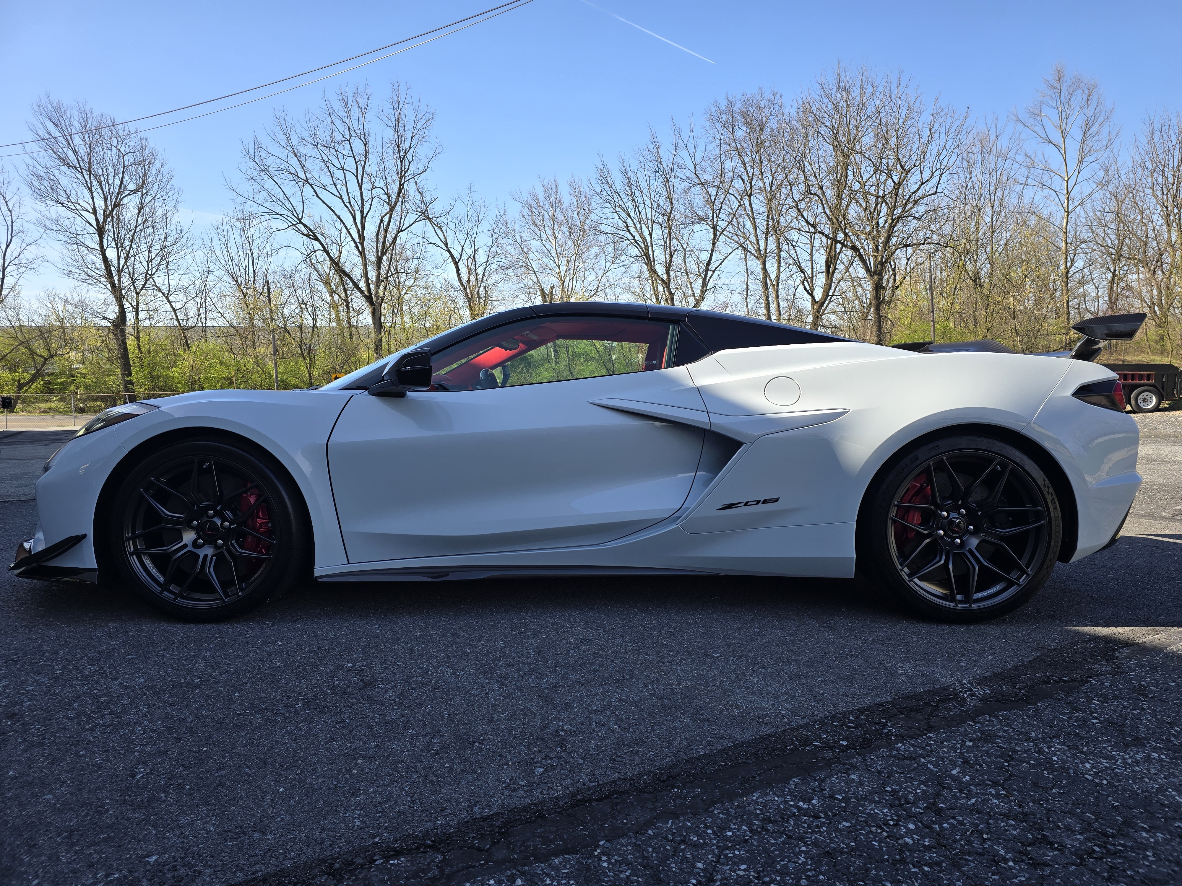 Used 2024 Chevrolet Corvette Z06 w/ Z07 Performance Package RWD image 23