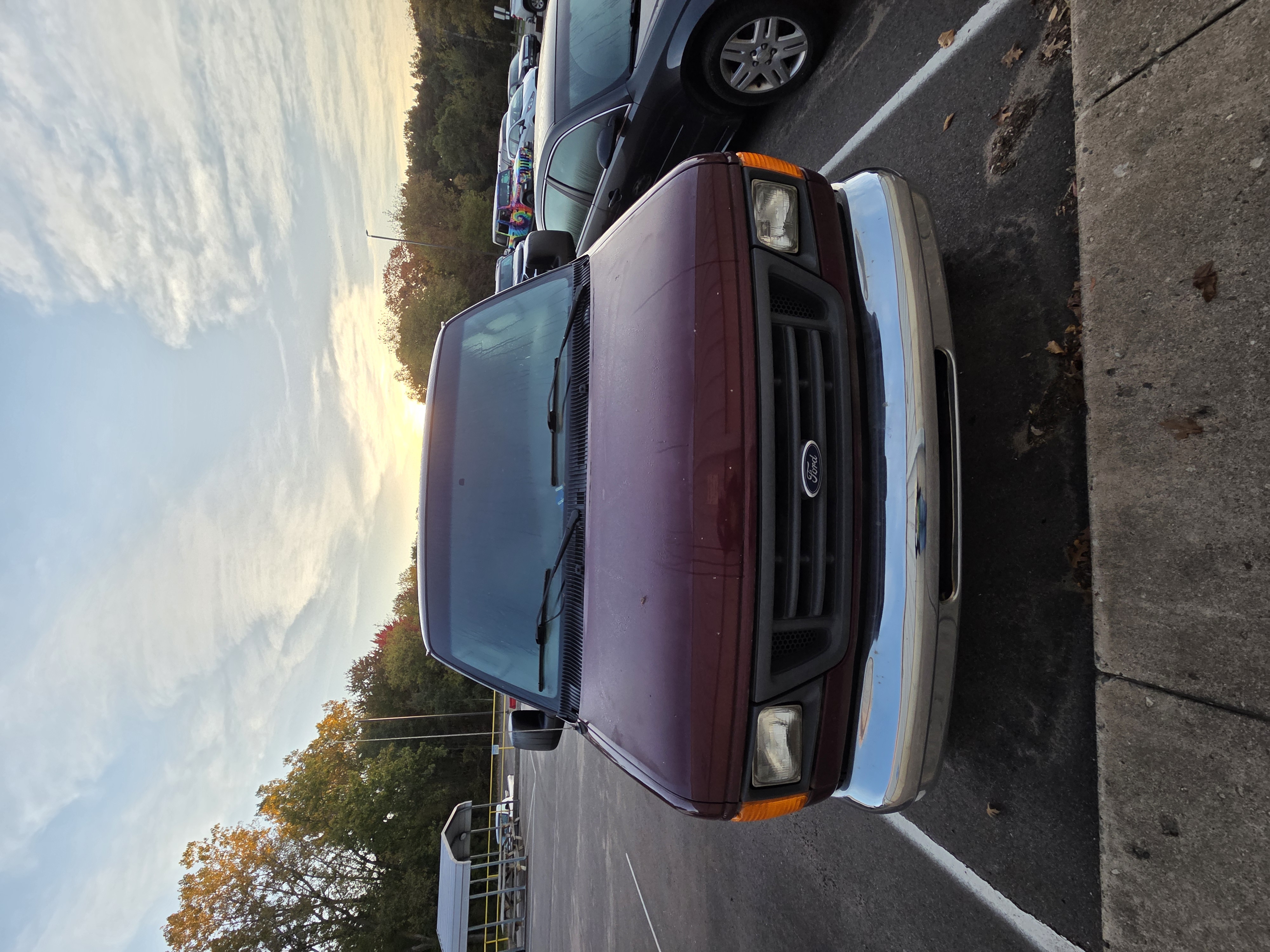 Used 2004 Ford E-350 and Econoline 350 Extended Super Duty RWD image 4