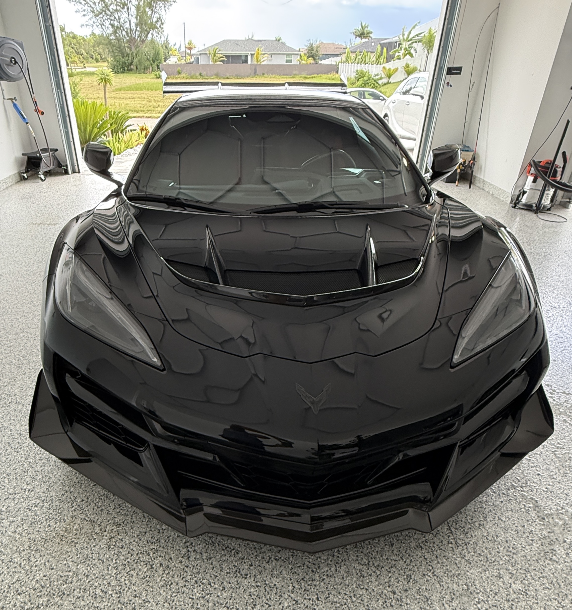 Used 2026 Chevrolet Corvette ZR1 w/ ZR1 Carbon Fiber Aero Package RWD image 8