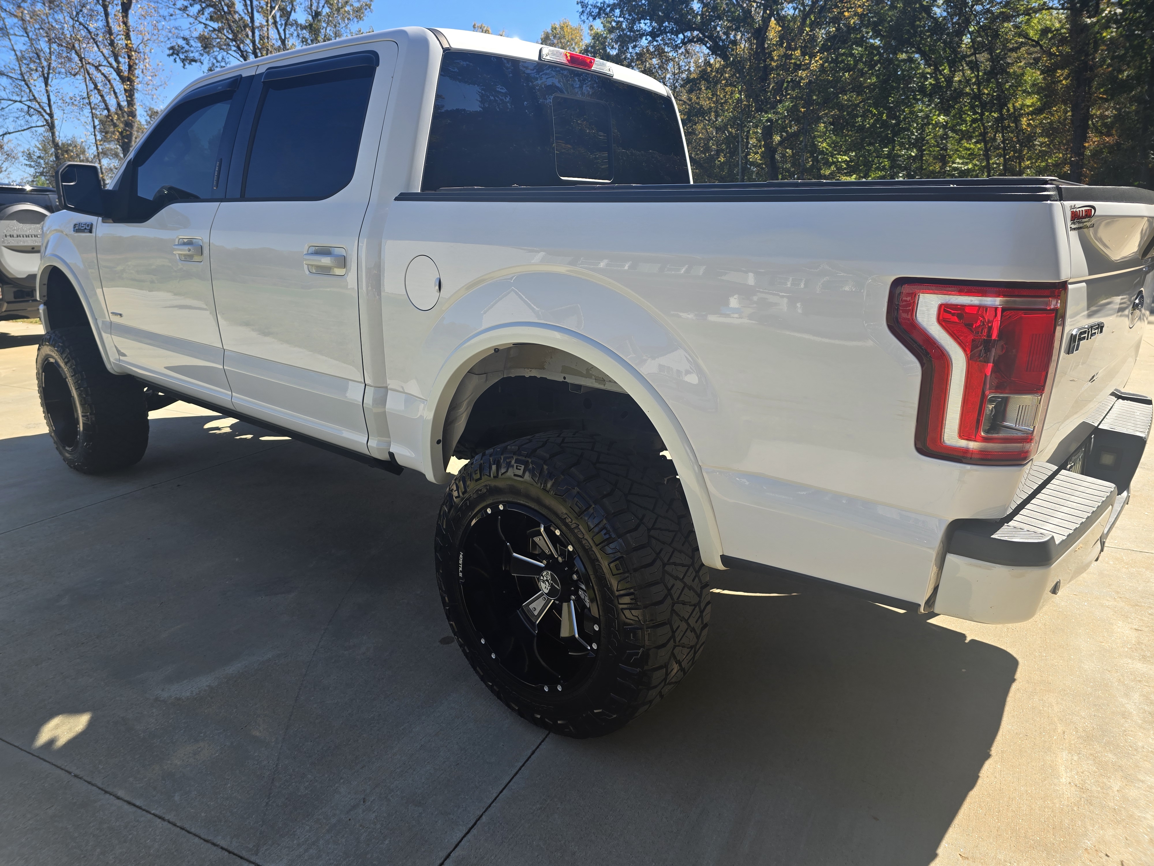 Used 2016 Ford F150 XLT w/ Equipment Group 302A Luxury AWD/4WD image 5