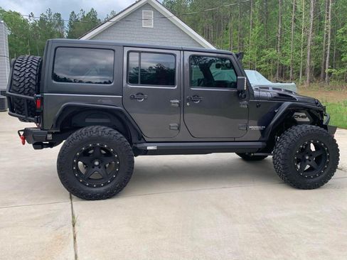 Used 2017 Jeep Wrangler Unlimited Sport w/ Quick Order Package 24S image 5