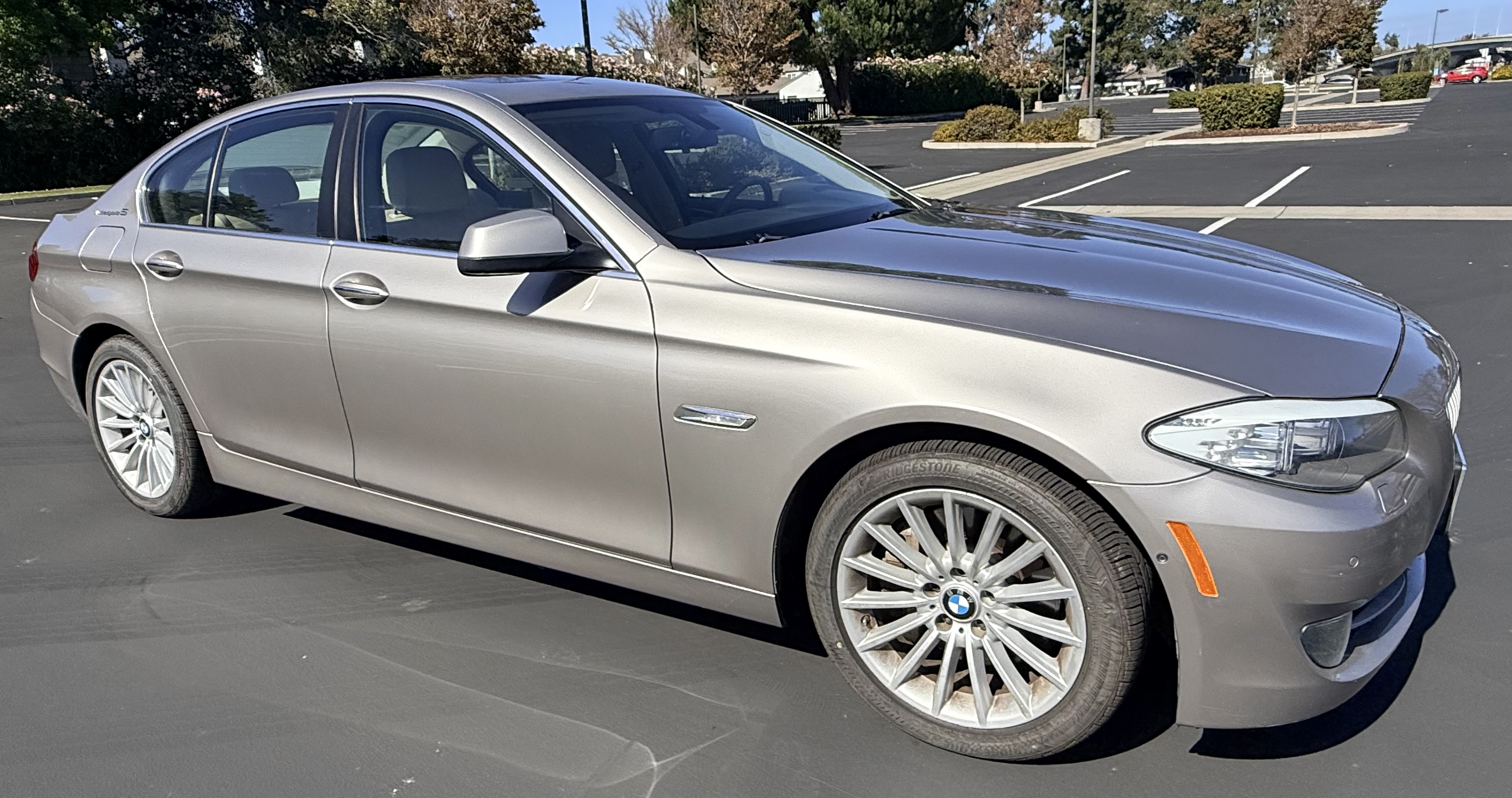 Used 2013 BMW ActiveHybrid 5 RWD image 17