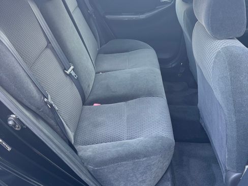 Used 2006 Toyota Corolla S FWD image 11