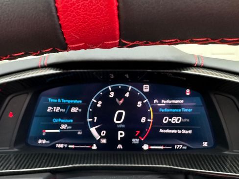 Used 2022 Chevrolet Corvette Stingray Premium Conv w/ Z51 Performance Package RWD image 10