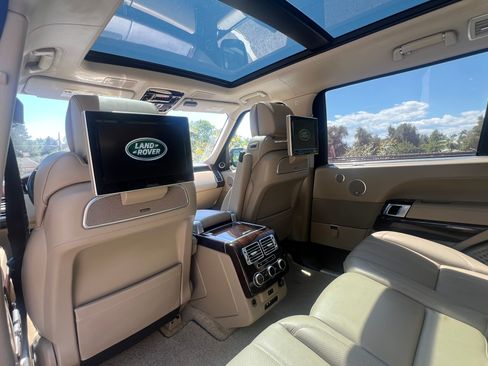 Used 2014 Land Rover Range Rover Long Wheelbase Autobiography image 13