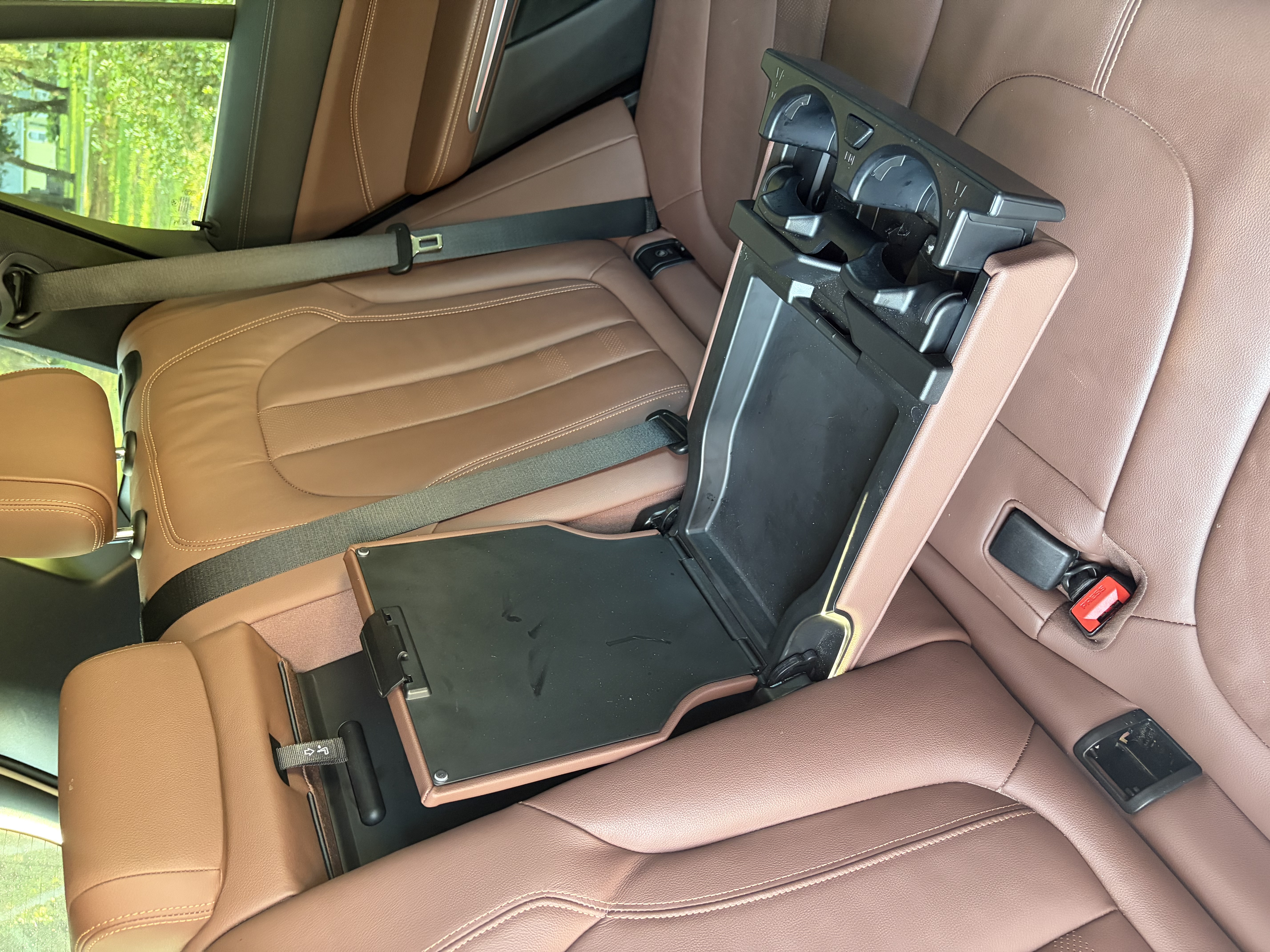 Used 2021 BMW X5 sDrive40i w/ Convenience Package RWD image 17