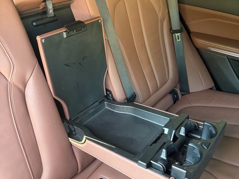 Used 2021 BMW X5 sDrive40i w/ Convenience Package RWD image 17