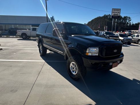 Used 2004 Ford Excursion Limited image 8