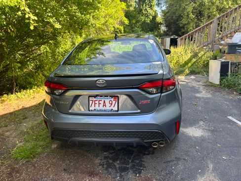 Used 2021 Toyota Corolla XSE FWD image 8