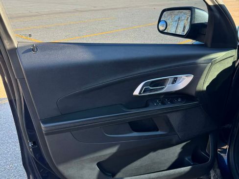 Used 2015 Chevrolet Equinox LS image 9