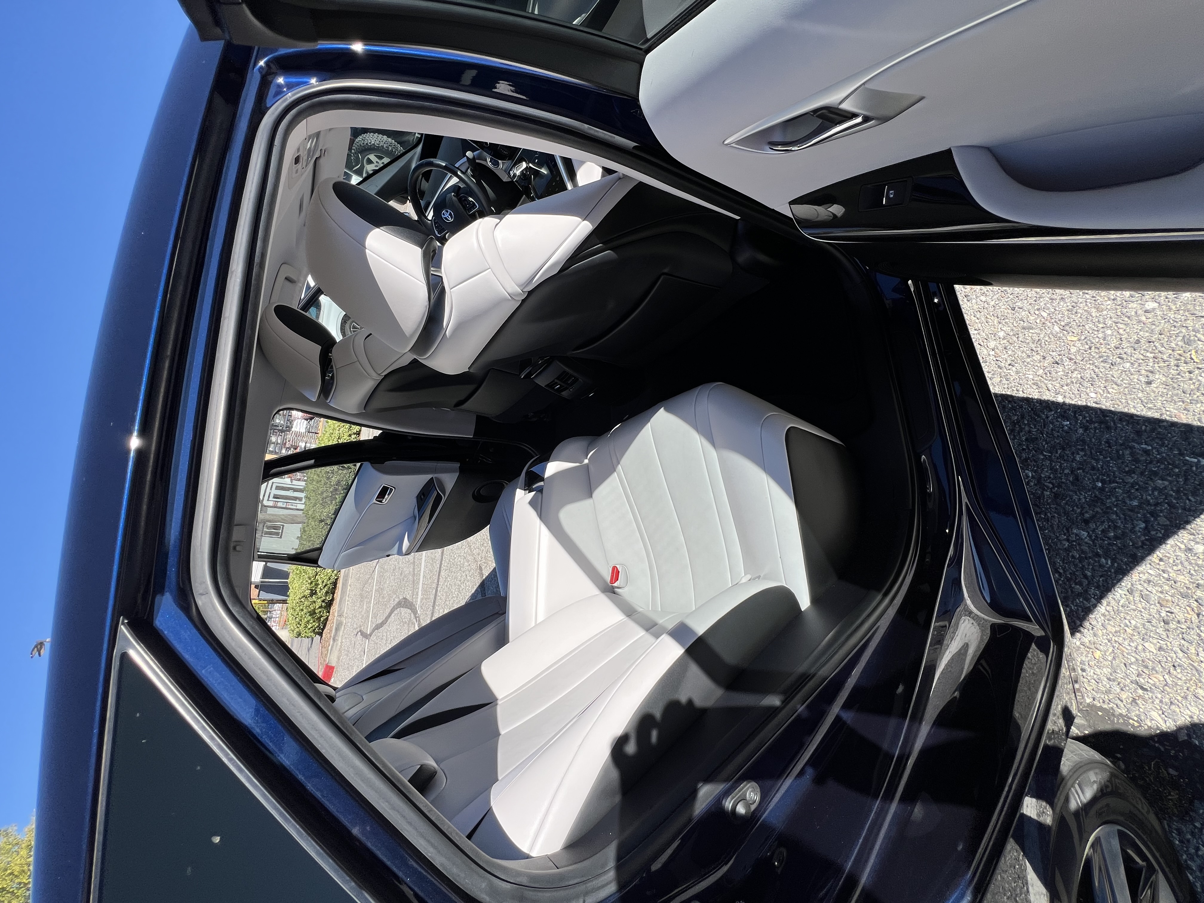 Used 2018 Toyota Mirai FWD image 8