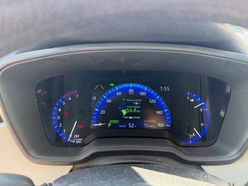 Used 2020 Toyota Corolla LE w/ Carpet Mat Package (TMS) FWD image 9