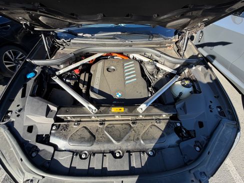 Used 2023 BMW X5 xDrive45e w/ Executive Package image 10