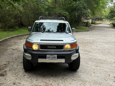 Used 2008 Toyota FJ Cruiser 4WD image 4