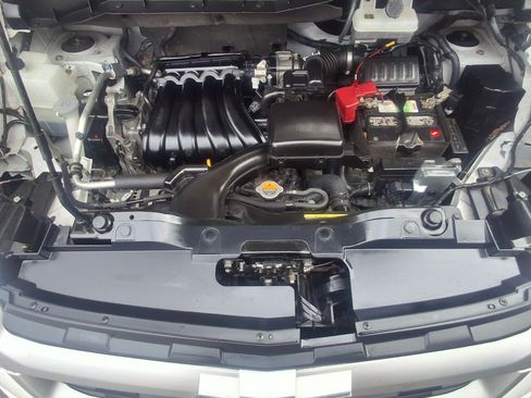 Used 2017 Chevrolet City Express LT w/ Technology Package image 9