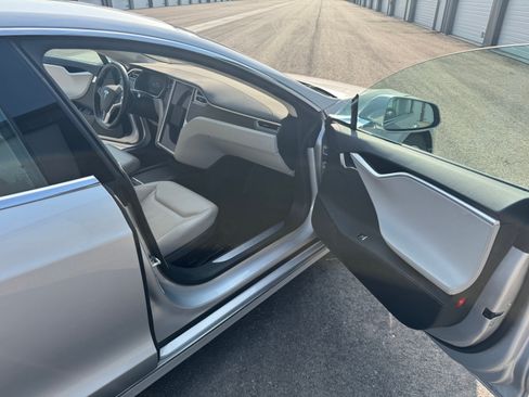 Used 2016 Tesla Model S 75D AWD/4WD image 16