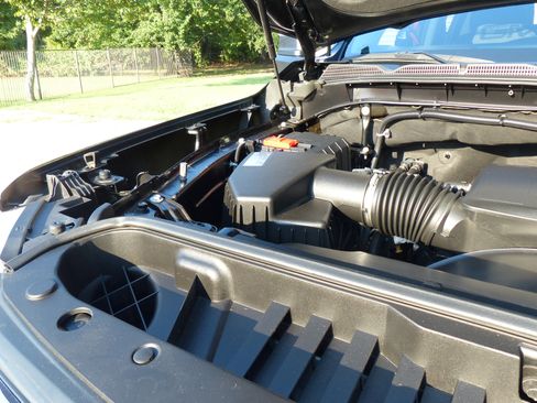 Used 2020 GMC Sierra 2500 SLE w/ SLE Value Package; image 21