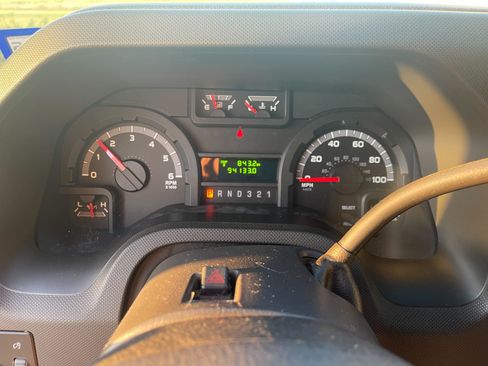 Used 2013 Ford E-350 and Econoline 350 Super Duty w/ Shuttle Bus Prep Pkg image 4