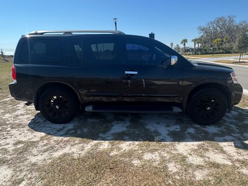 Used 2011 Nissan Armada SV w/ Driver Pkg image 9