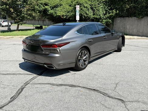 Used 2020 Lexus LS 500 F Sport AWD/4WD image 5
