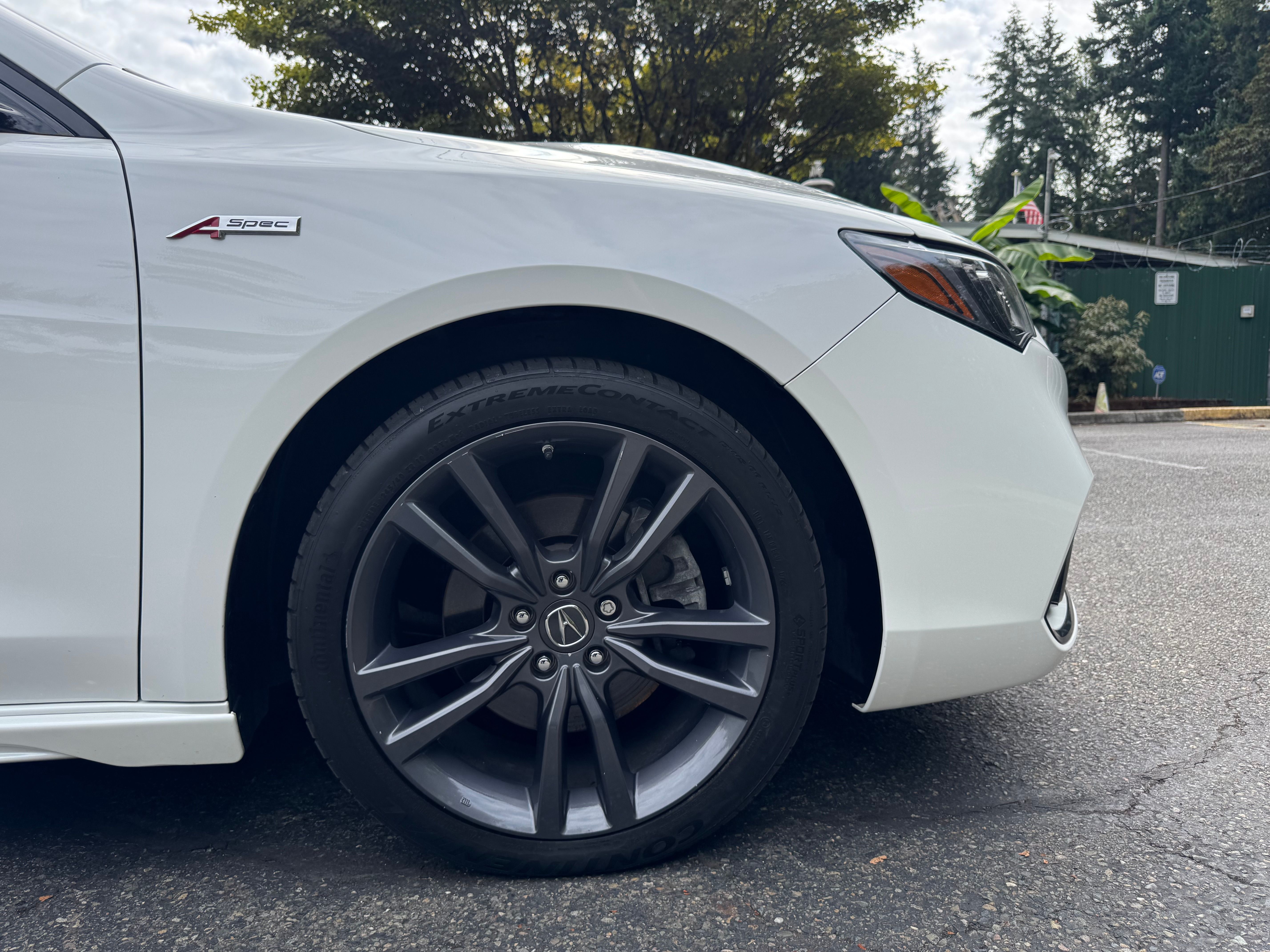 Used 2018 Acura TLX w/ Technology & A-SPEC Package AWD/4WD image 10