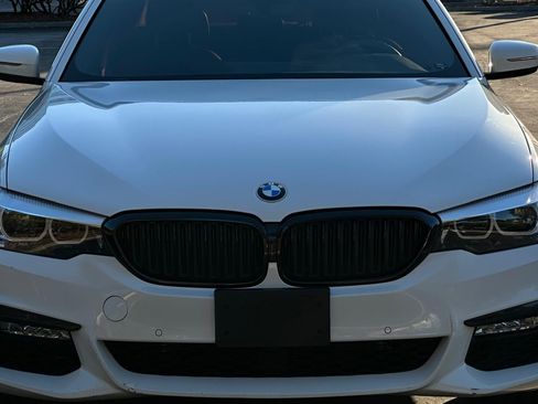 Used 2018 BMW 530e image 2