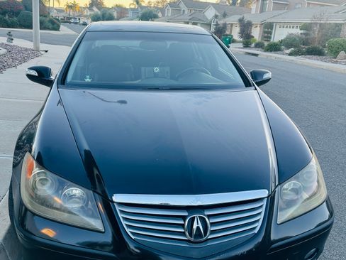 Used 2006 Acura RL image 2