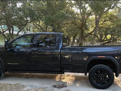 Used 2024 GMC Sierra 3500 AT4 w/ Technology Package