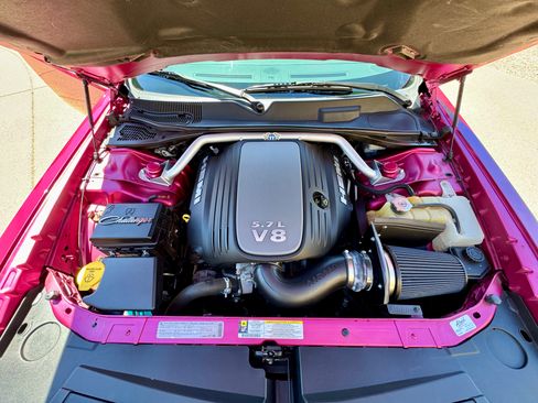 Used 2010 Dodge Challenger R/T RWD image 21