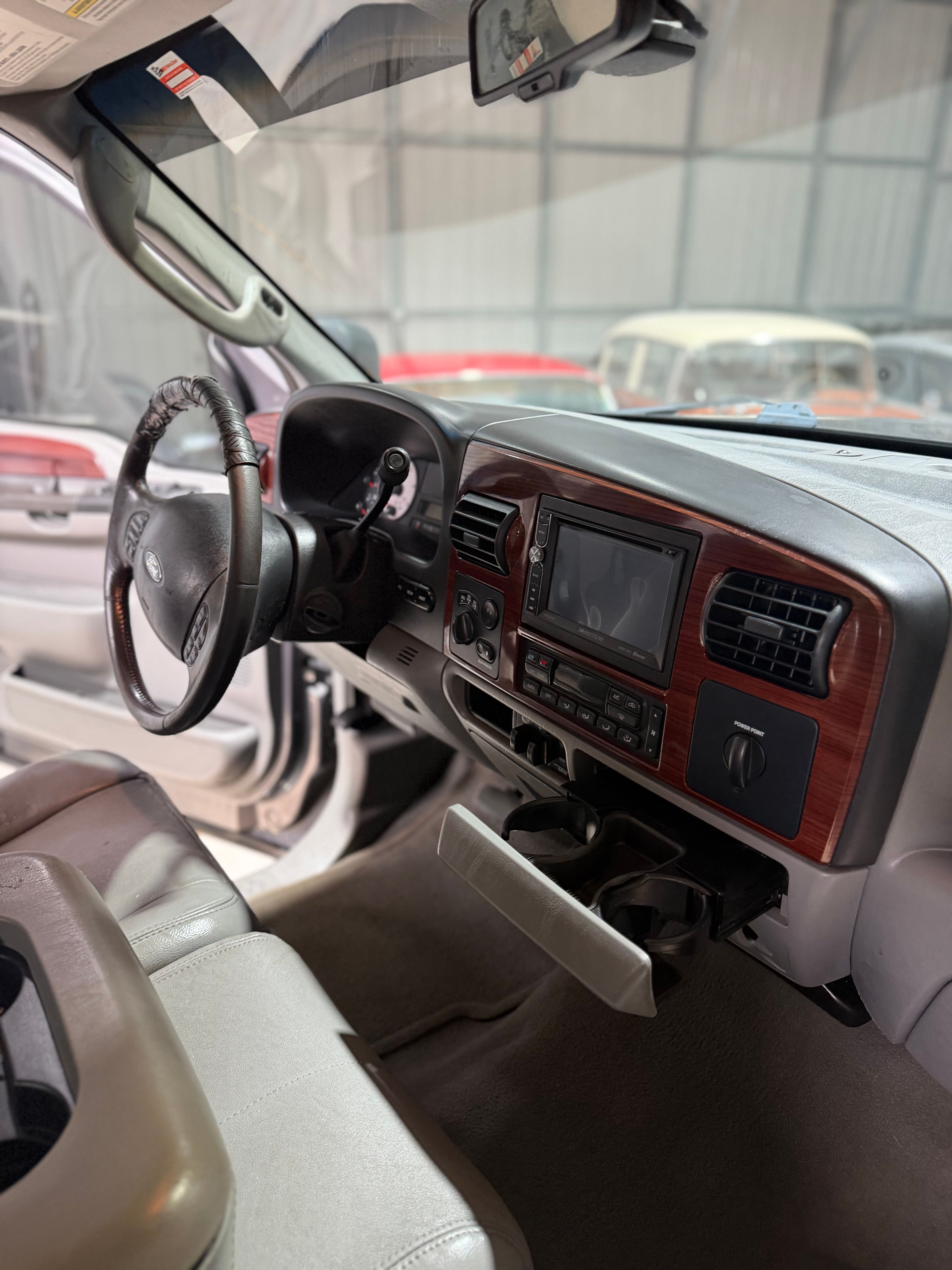 Used 2007 Ford F250 Lariat AWD/4WD image 12