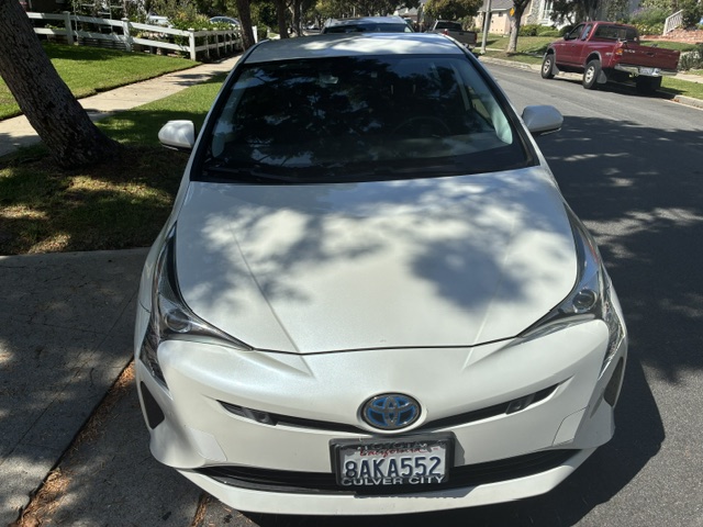 Used 2017 Toyota Prius Three FWD image 9