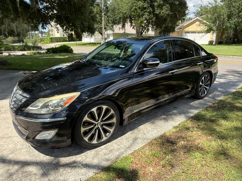 Used 2012 Hyundai Genesis 5.0 R-Spec RWD image 1