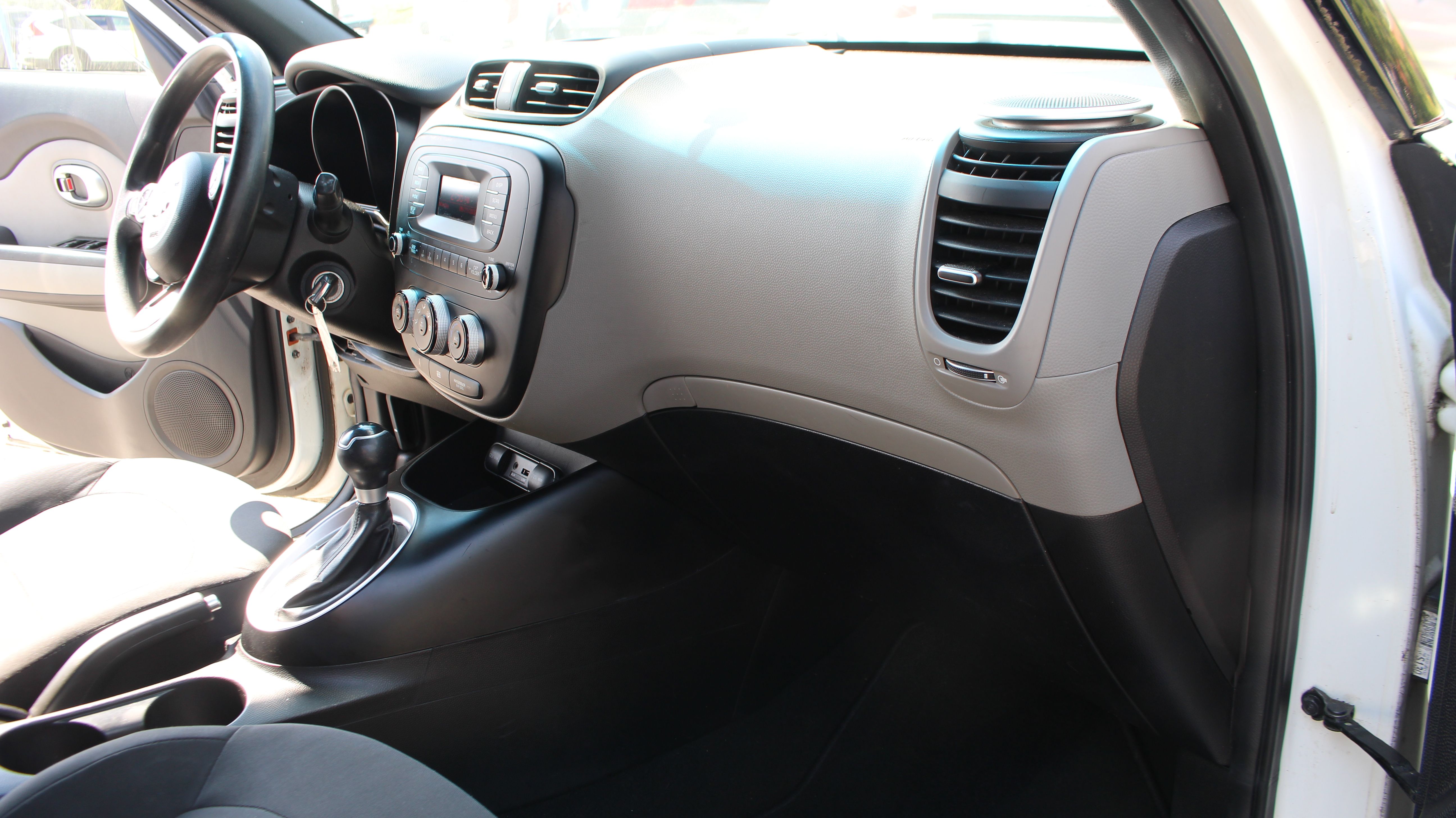 Used 2014 Kia Soul FWD image 5