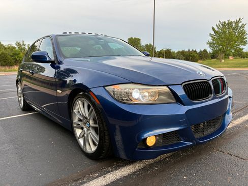 Used 2011 BMW 335i Sedan RWD image 16