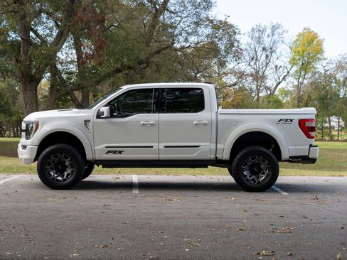 Used 2022 Ford F150 Lariat w/ Equipment Group 502A High image 2