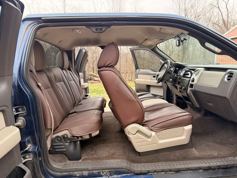 Used 2010 Ford F150 XLT image 8