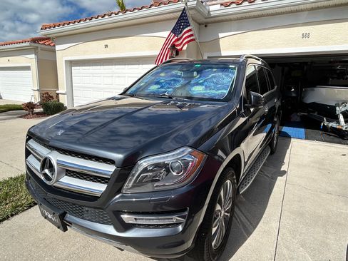 Used 2015 Mercedes-Benz GL 320 BlueTEC 4MATIC image 6
