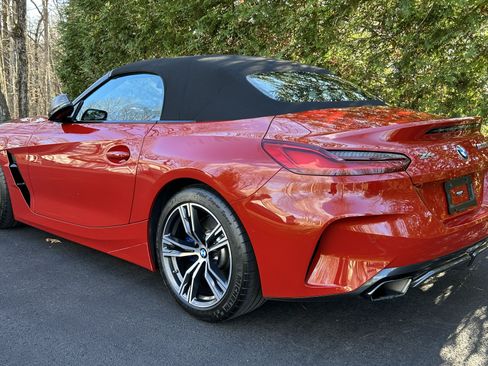 Used 2020 BMW Z4 M40i w/ Driving Assistance Package image 5