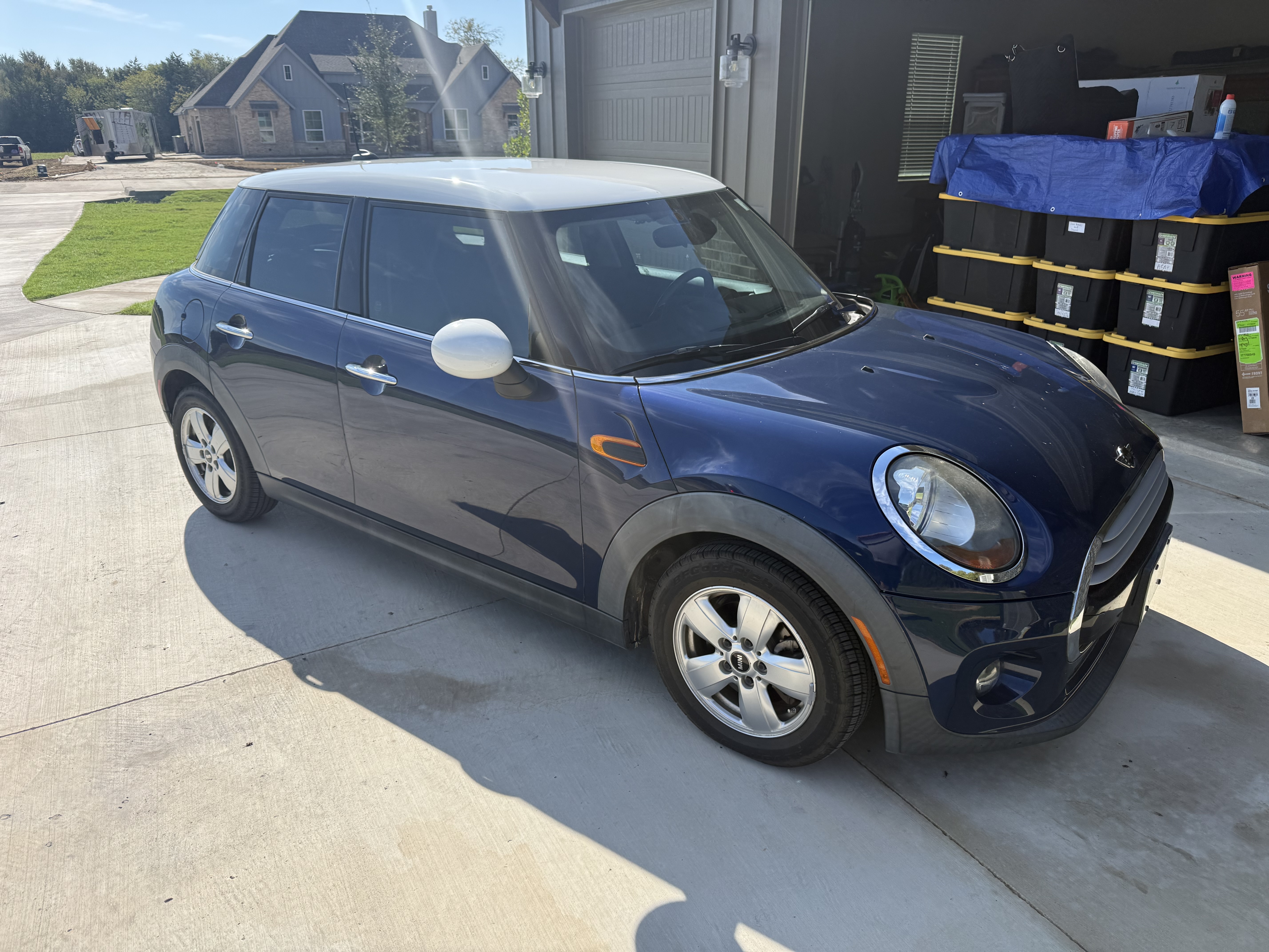 Used 2015 MINI Cooper 4-Door Hardtop FWD image 12