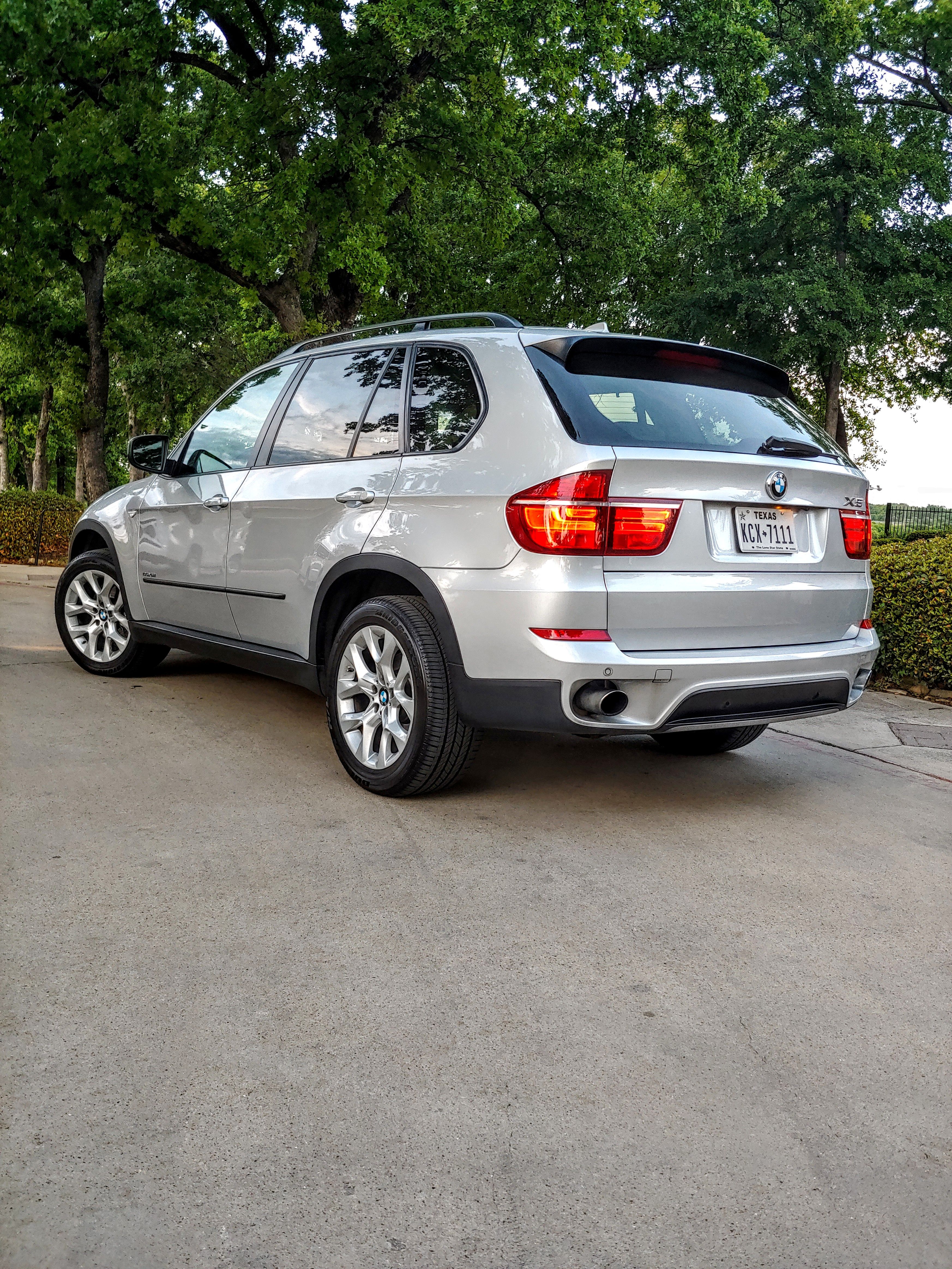Used 2011 BMW X5 xDrive35i AWD/4WD image 4