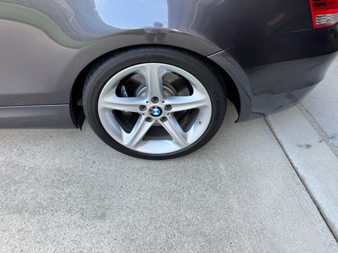 Used 2008 BMW 135i Convertible RWD image 15