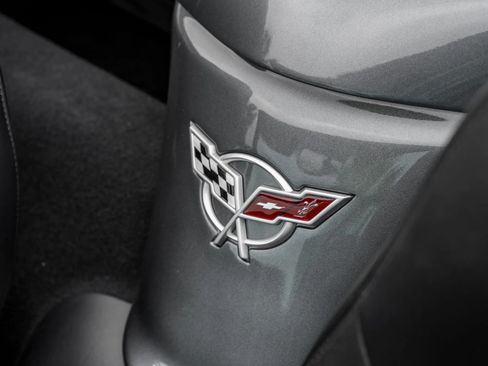 Used 2003 Chevrolet Corvette Convertible w/ Preferred Equipment Group1 image 21