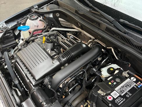 Used 2018 Volkswagen Jetta SE FWD image 17